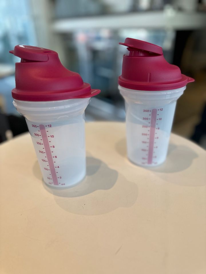 Tupperware 2x Shake-it 350 ml  Schüttelbecher Shaker Messbecher in Klausdorf