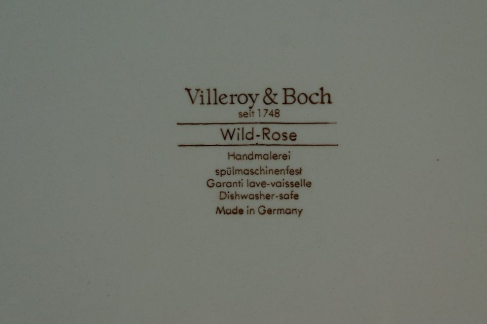 Große Villeroy & Boch Wildrose Kuchenplatte in Düsseldorf