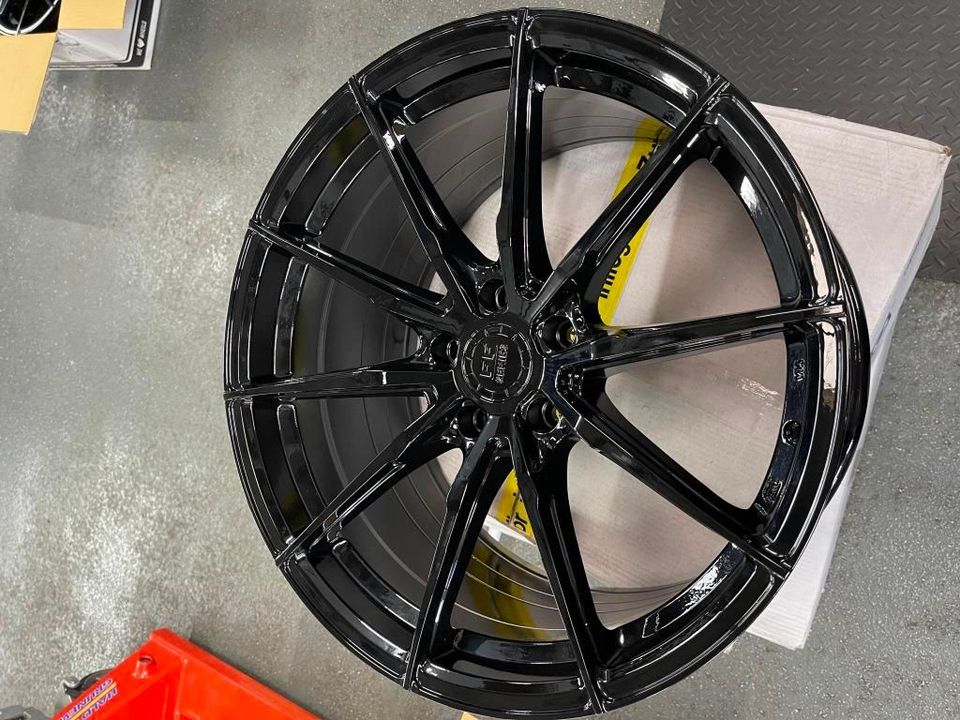 ✅ 1x / ELEGANCE WHEELS FF440 11x20 ZOLL ET40 LK5x120 GLOSS BLACK FELGEN FELGE EINZELFELGE #F2996# in Nufringen