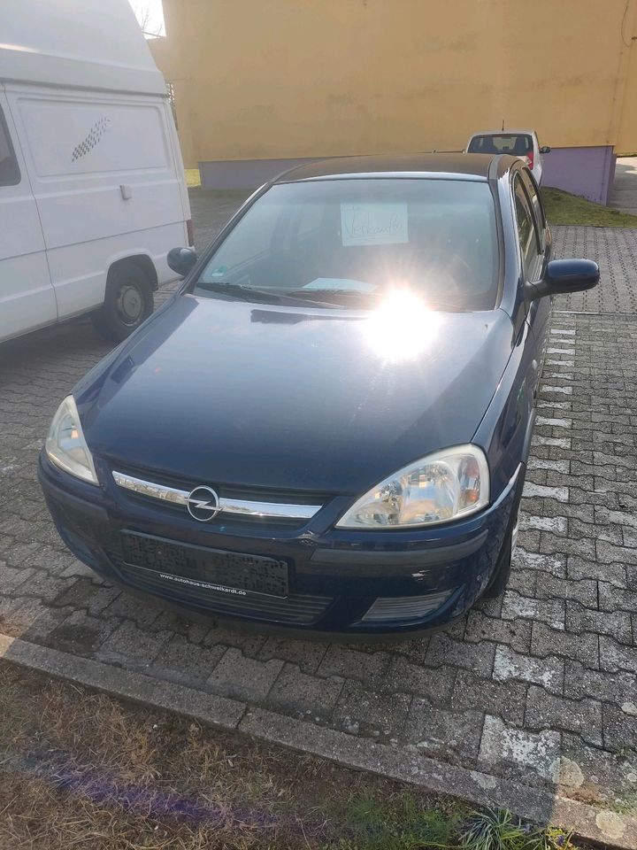 Opel Corsa C 1.0 in Hockenheim