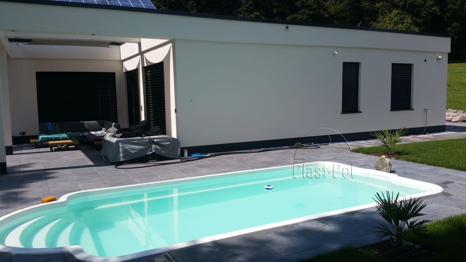 Gfk Schwimmbecken 6,00x3,00x1,5 Pool, Gfk Pool, Set mit TÜV in Görlitz