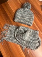 Mütze und Schal mit Hand und Liebe gestrickt Leipzig - Großzschocher Vorschau