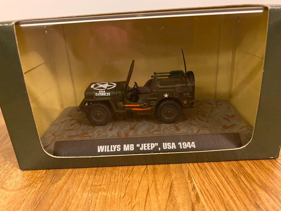 WILLYS MB "JEEP" USA 1944 -Modellauto- in Hiltrup