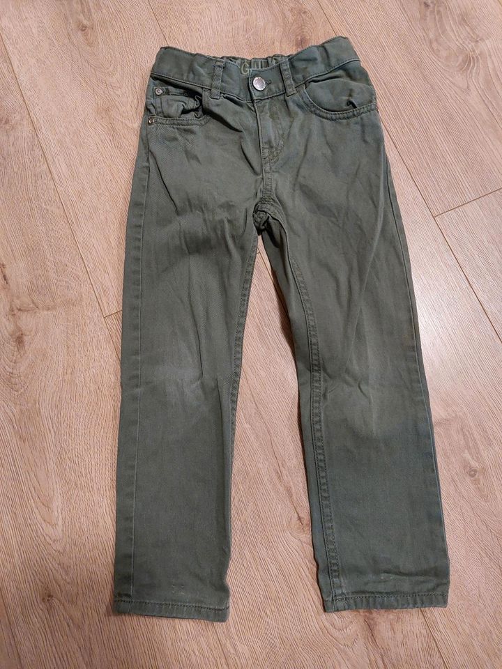 H&M Jeans 104 in Heidenau