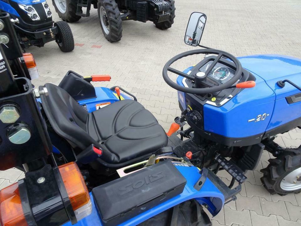 Solis 20 Traktor Trecker Schlepper 20PS Neu Rasentraktor in Osterweddingen