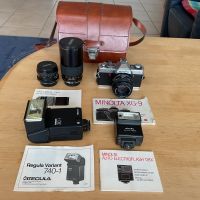 Minolta XG9 Spiegelreflexkamera + 2 Objektive  + 2 Blitzer Nordrhein-Westfalen - Ratingen Vorschau