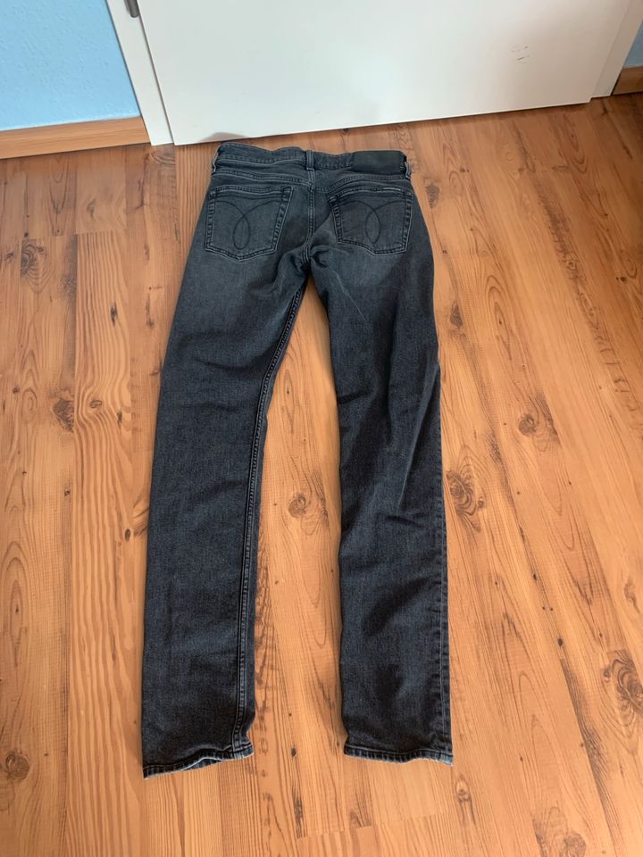 Calvin Klein Jeans Slim Taper 29/34 in Langenfeld