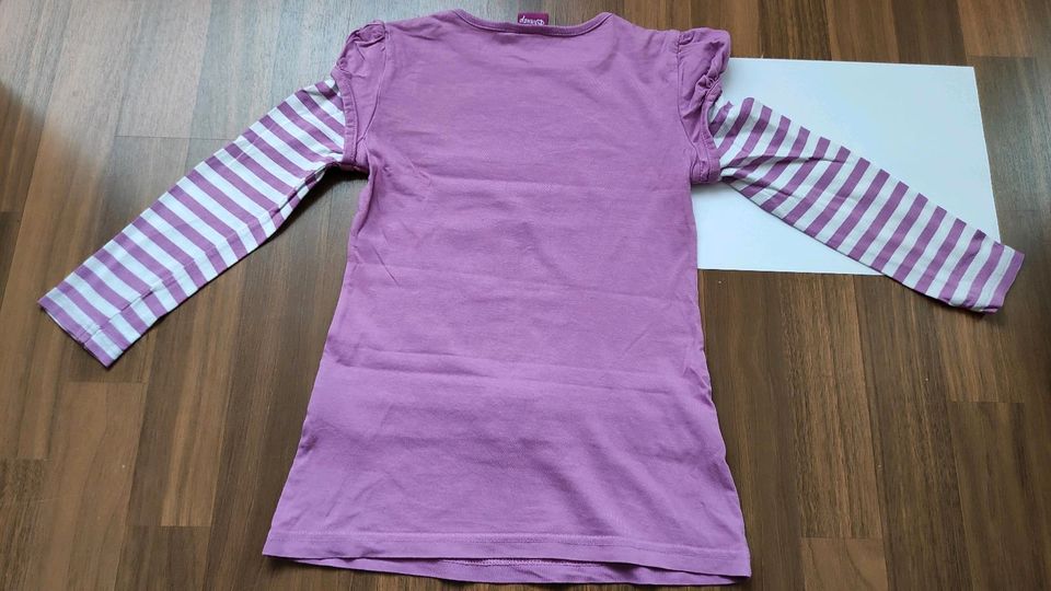 Longsleeves Pulli 116 Langarmshirt  Disney Minnie Mouse lila Herz in Witten