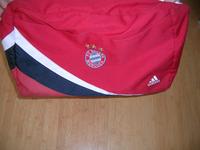 schöne FC Bayern adidas Sporttasche Tasche Retro Umhängetasche Bayern - Hainsfarth Vorschau