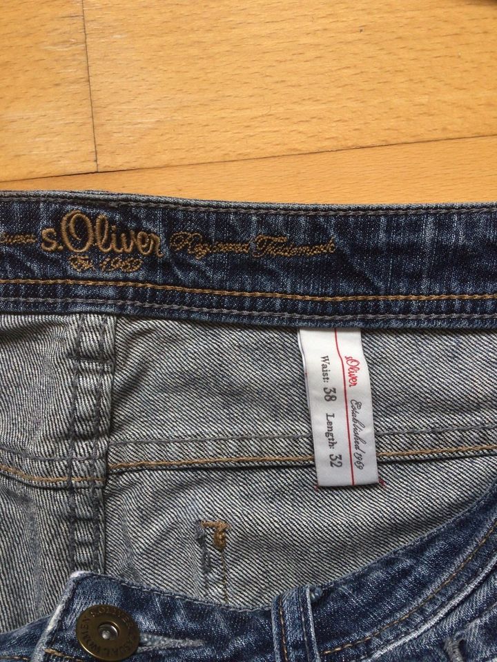 SOliver Jeans in Ordnung Größe 40 Weit 38 Lenght 32 in Pohlheim