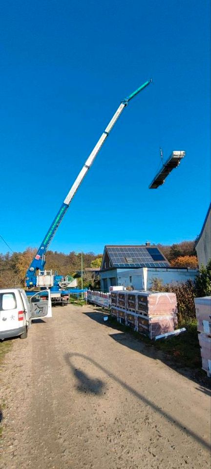 Kranvermietung, Dachdeckerkran, Zimmermannskran, Mietkran in Bollersdorf