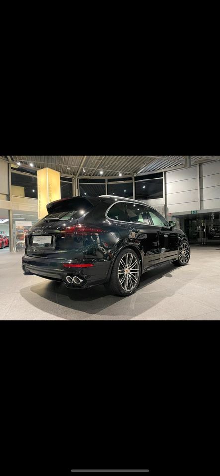 Porsche Cayenne v8 4,2 L Diesel Facelift APPROVED in Rheda-Wiedenbrück