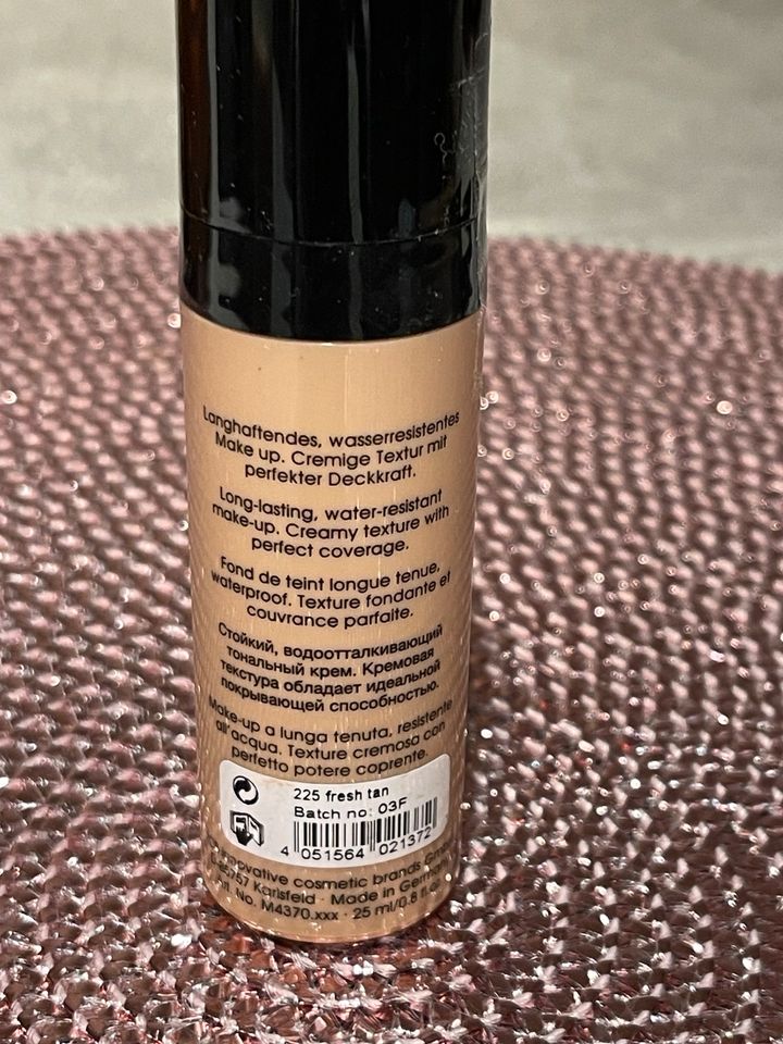 Misslyn made to stay foundation 225 fresh tan make up in Unna