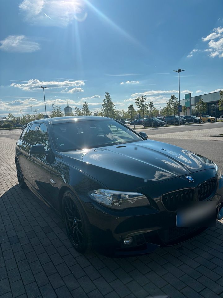 BMW 525D M-Paket Touring in Hanau