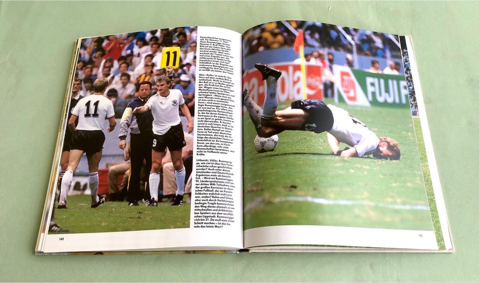 6 Fußball-WM Bücher, 1970, 2x1974, 1986, 1990, 1994 in Reiser Gem Gars