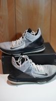 Nike Lebron Basketballschuh Berlin - Neukölln Vorschau