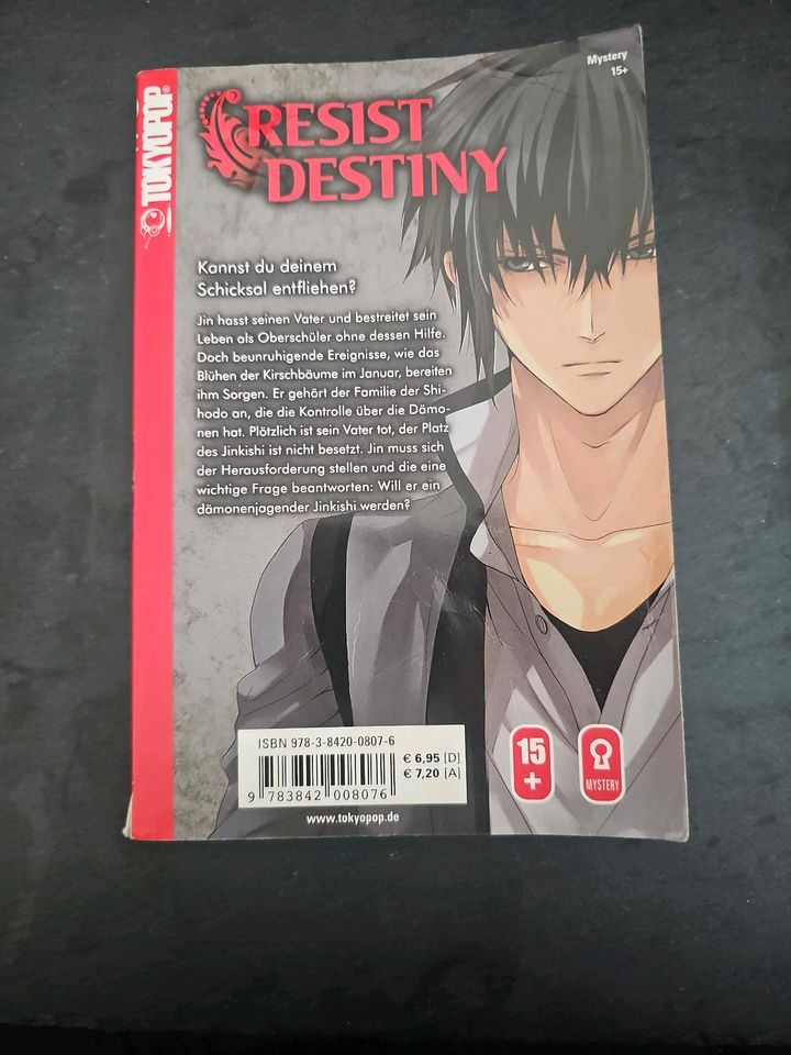 Resist Destiny Manga in Erfurt