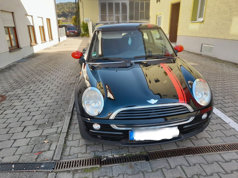 Mini Cooper One 1.6 in Blaubeuren