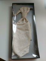 Plastron beige Essen - Essen-Werden Vorschau