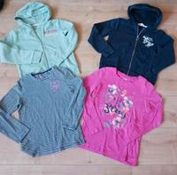 Kleiderpaket Sweatshirtjacke Shirt Q/S by s.Oliver Gr. M  152 Findorff - Findorff-Bürgerweide Vorschau