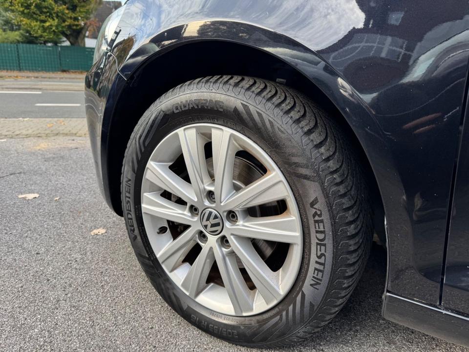 Volkswagen Golf Plus VI Style*TÜV/AU NEU*PDC HINTEN*KLIMA in Gelsenkirchen