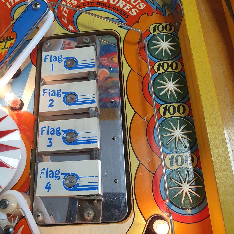 Wizard Flipper/Pinball Automat Bally in Schönaich