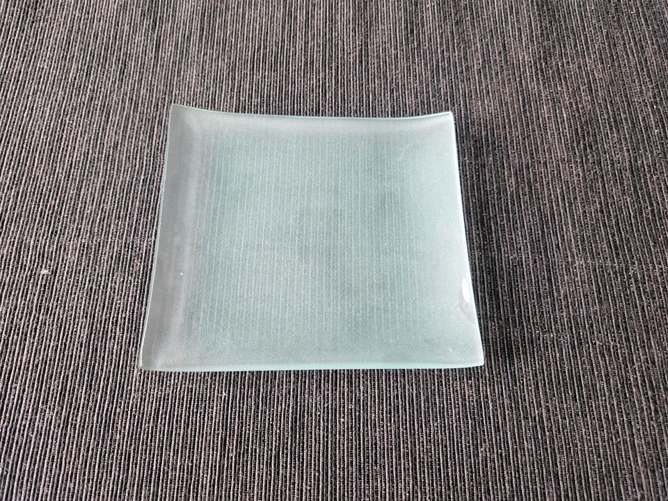 Glasschale Schale aus Glas Deko eckigen für Kerzen in Berlin