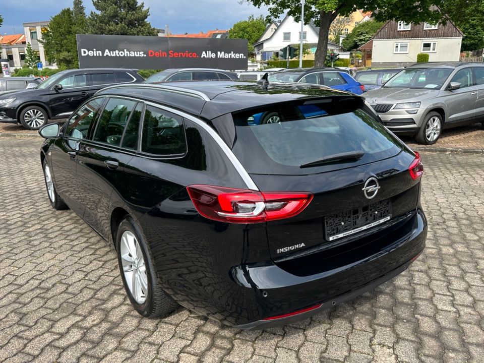 Opel Insignia B Elegance NAVI Apple CarPlay VOLL LED in Göttingen