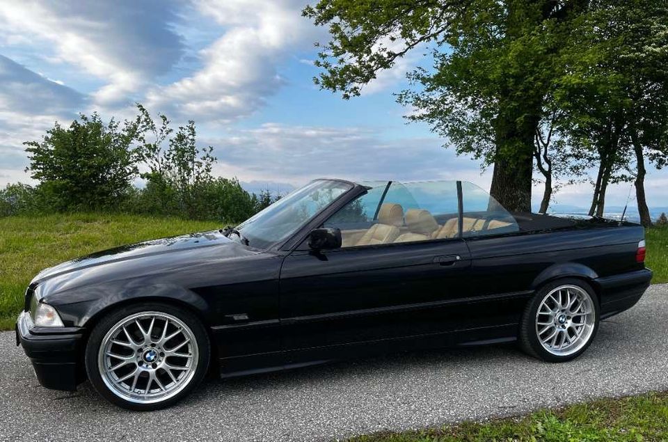 BMW 3er-Reihe 325i Cabrio E36 Kultauto mit beigem Leder Cabrio / in Passau