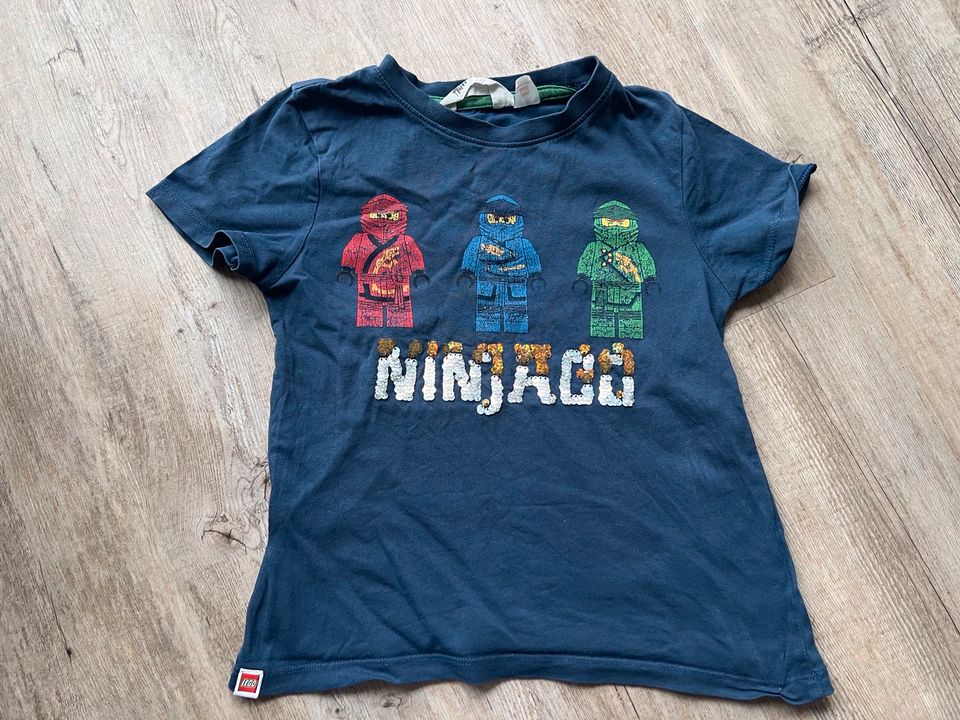 T-shirt Ninjago Größe 110/116 H&M in Aurich