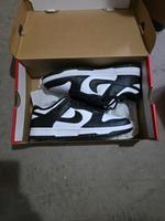 Nike Dunk Low 40 Schwarz weiß Stuttgart - Mühlhausen Vorschau