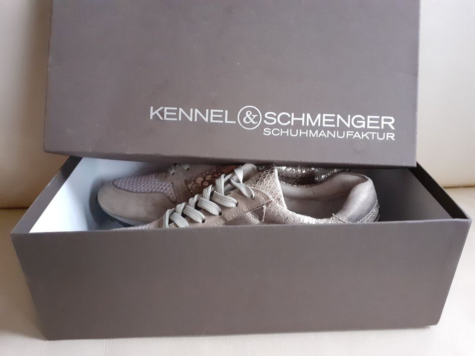 Hingucker! Sneaker Kennel & Schmenger Gr. 4,5 neuwertig in Leipzig