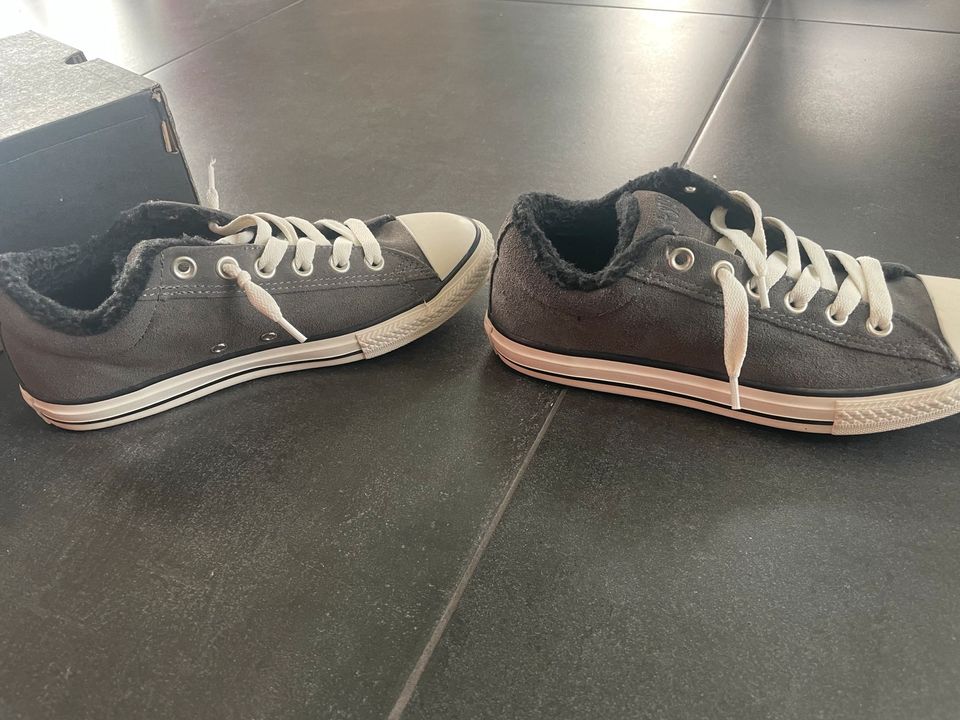 NEU! Converse Sneaker gefüttert 38 5,5 Chucks Winter CT HI in Marienborn