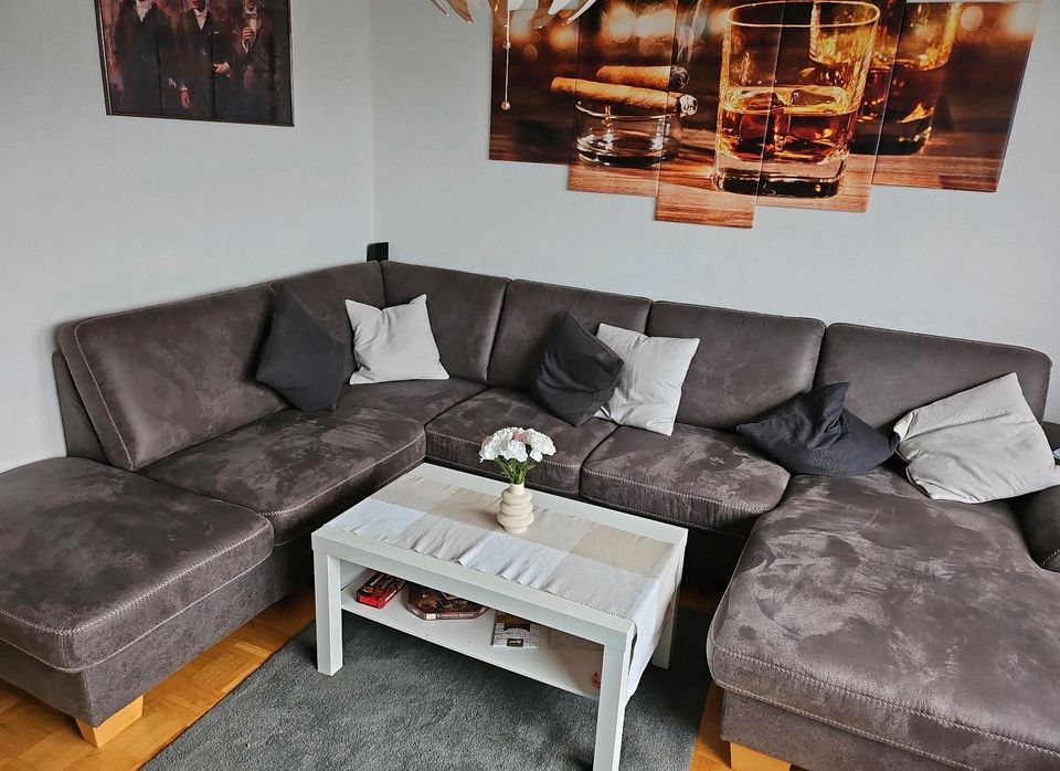 Sofa sehr guter bis guter Zustand zu verkaufen in Lohfelden