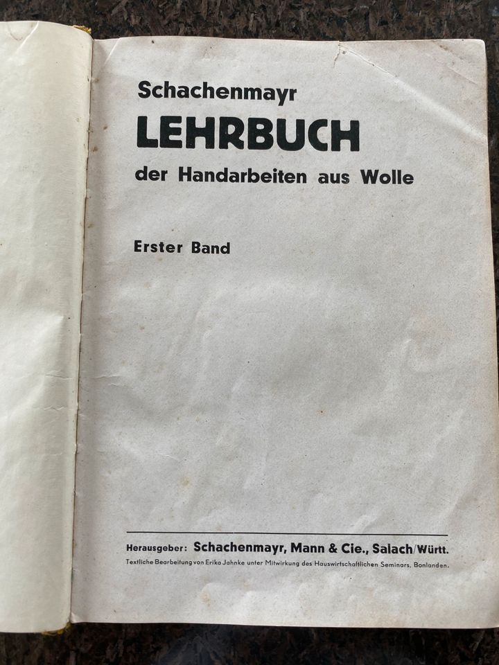 Schachenmayr Lehrbuch Erster Band 1949 in Bad Liebenzell