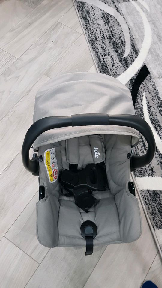 Masi Cos ,Baby Schale kindersitz in Suhl