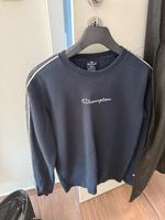 Champion Sweatshirt (Dunkelblau, Größe M) Altona - Hamburg Lurup Vorschau