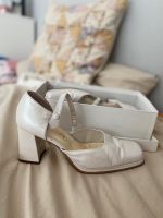 Vintage (Hochzeits-) Schuhe in creme von Lindsey Hessen - Darmstadt Vorschau