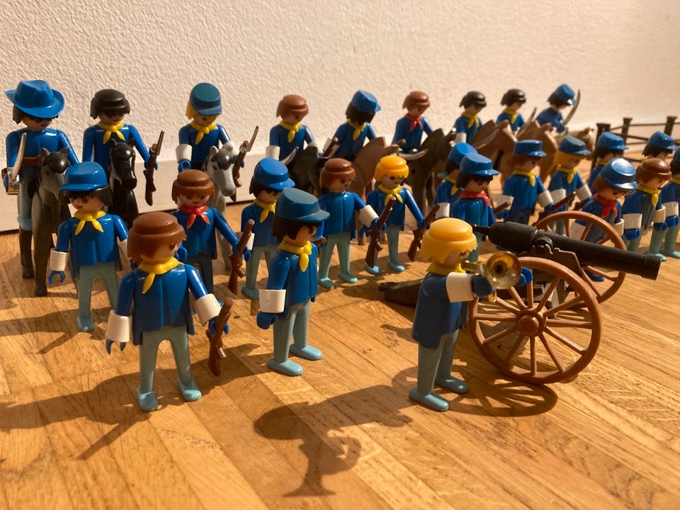 vintage playmobil western fort UNION mit viel zubehör / 80er in Bayern -  Landshut | Playmobil günstig kaufen, gebraucht oder neu | eBay  Kleinanzeigen ist jetzt Kleinanzeigen