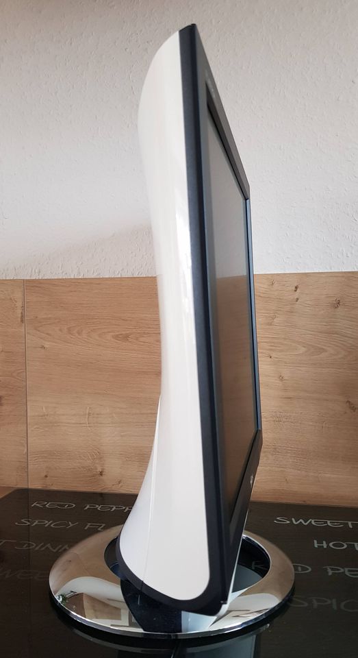 LG Design Monitor LX40 Flatron L1940B  Premium Artistic in Hollenstedt