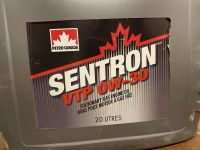 Petro Canada Sentron VTP 0W-30 Premium-Motoröl Düsseldorf - Düsseltal Vorschau