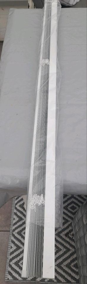  Victoria M. Aluminium Jalousie, 40 x 130 cm, Silber