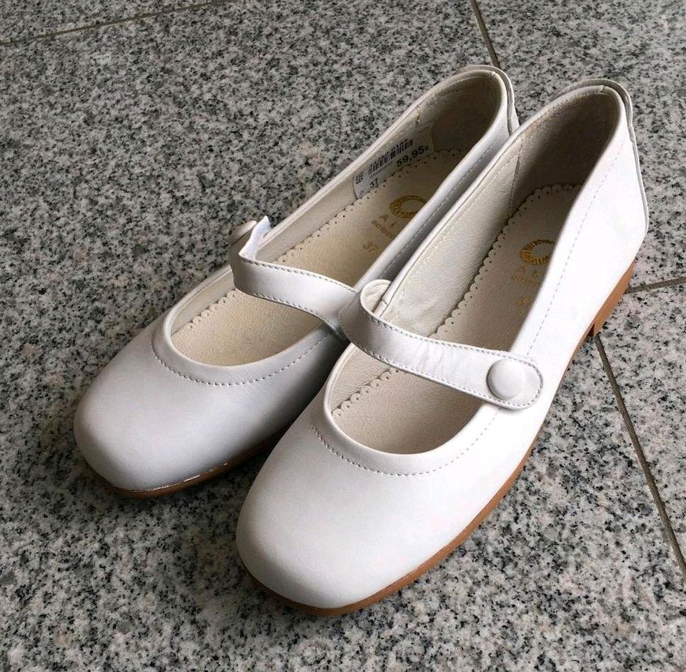 Ballerinas / Kommunionschuhe weiß Gr. 37 NEU und UNGETRAGEN in Dormagen