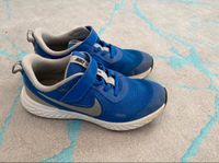 Nike Revolution Running Gr. 33 Sneaker Sportschuhe Turnschuhe Bayern - Altenstadt Iller Vorschau