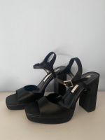 Zara Plateau High Heels, Schwarz, Größe 39 Stuttgart - Untertürkheim Vorschau