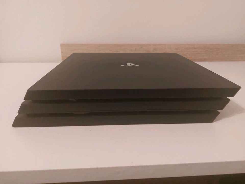 Playstation 4 Pro 1 tb in Hohenroth bei Bad Neustadt a d Saale