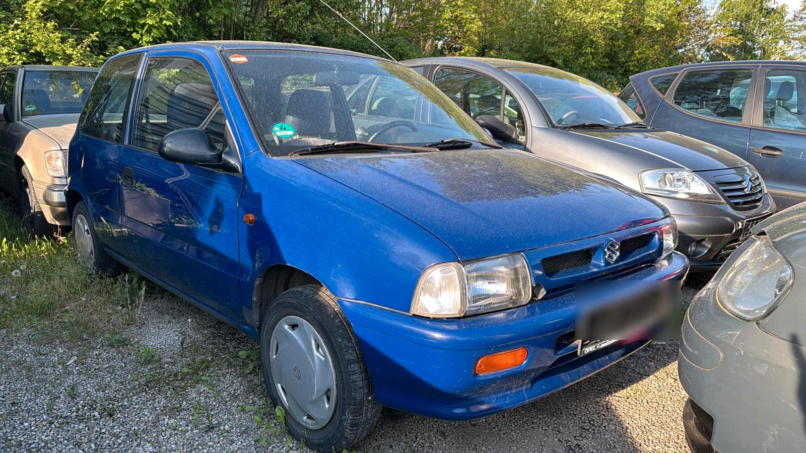 Abbildung des Autos suzuki 1999. tiv  2025
