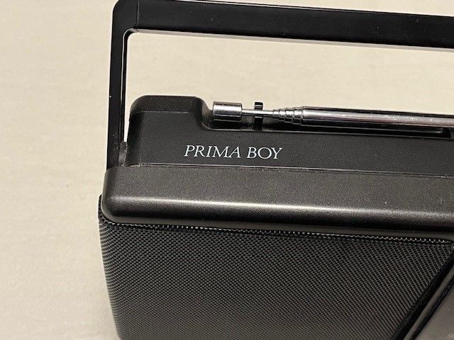 Radio Grundig Prima Boy 70k - Vintage Radio - Tragbar inkl. Kabel in Wolfsburg