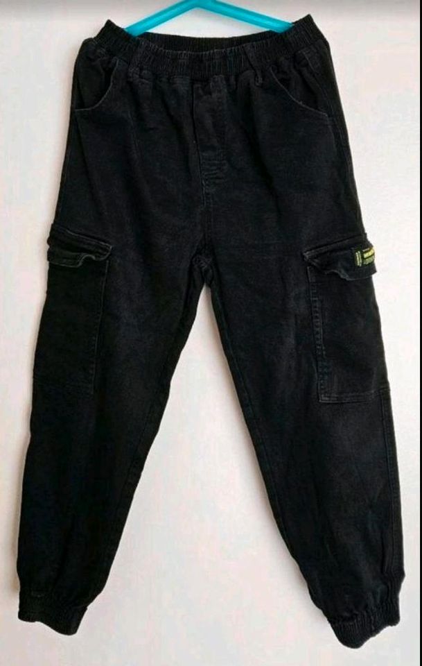 Cargohose Gr.160 (LYZ)  Versand 2,75€ in Gudensberg