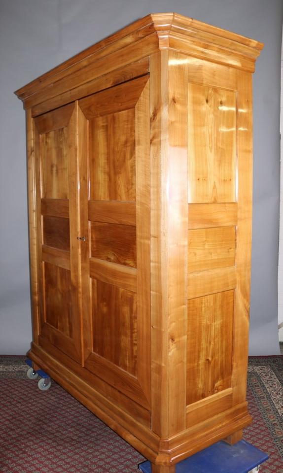 Toller antiker Kirschbaum Schrank Biedermeier um 1860  #12515 in Walldorf
